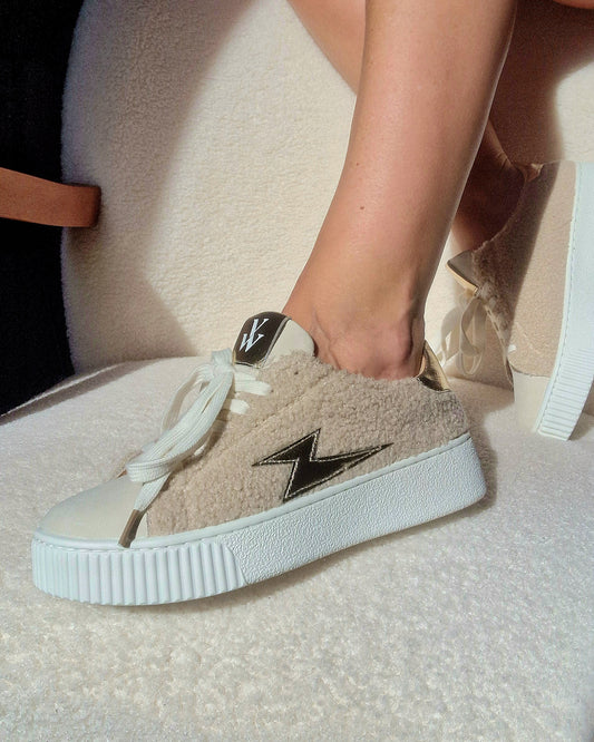 Baskets Vanessa Wu Elodie sherpa à lacets