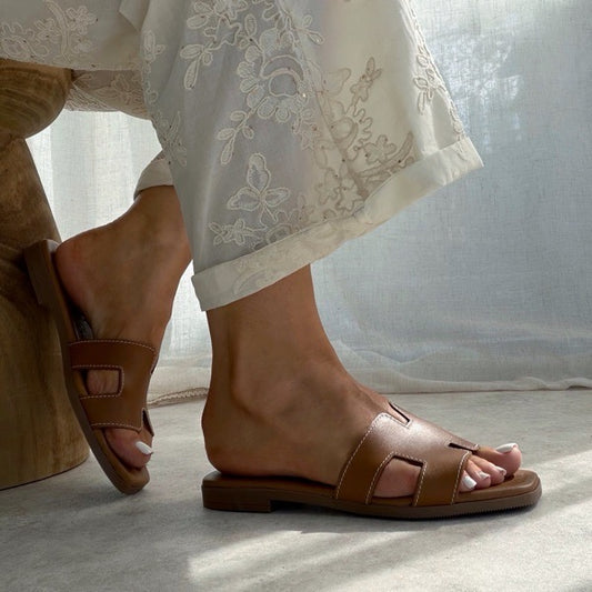 Mules plates cuir femme – confort & semelle moelleuse