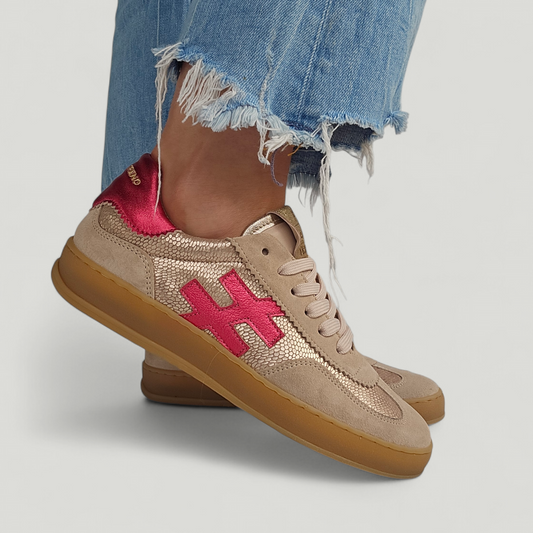 Baskets Another Trend champagne / taupe – logo irisé framboise