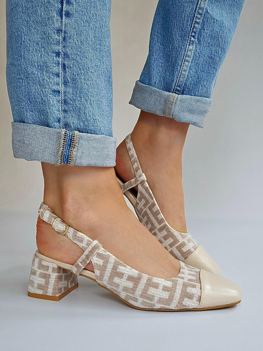 Escarpins slingback petit talon motif velours Beige
