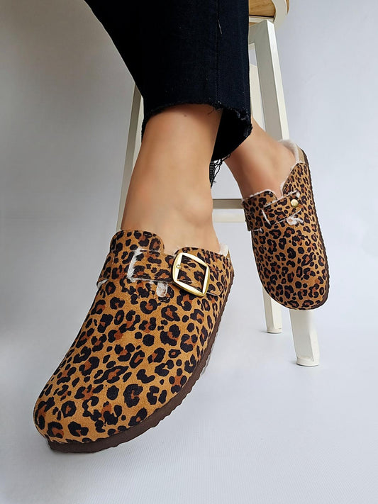 Mules sabot fourrées à boucle Léopard