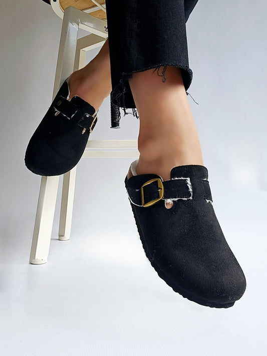 Mules sabot fourrées à boucle Noir