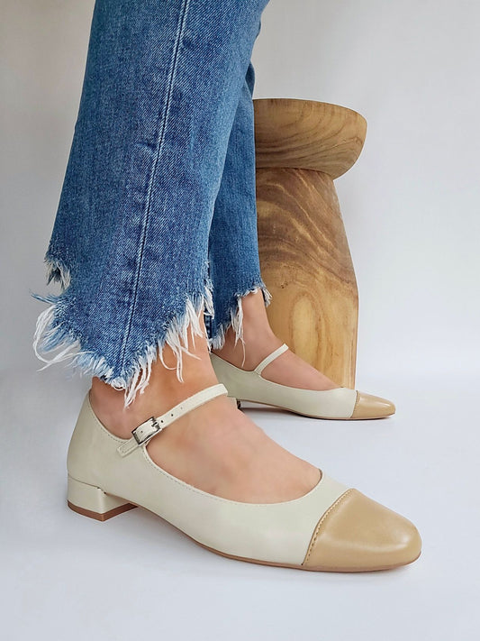 Ballerines babbies petit talon Corina Écru & Beige