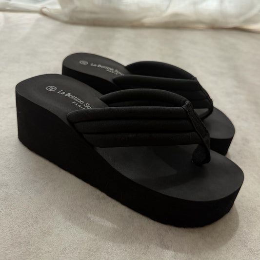 Tongs plateforme noires ultra confort – Semelle 6 cm