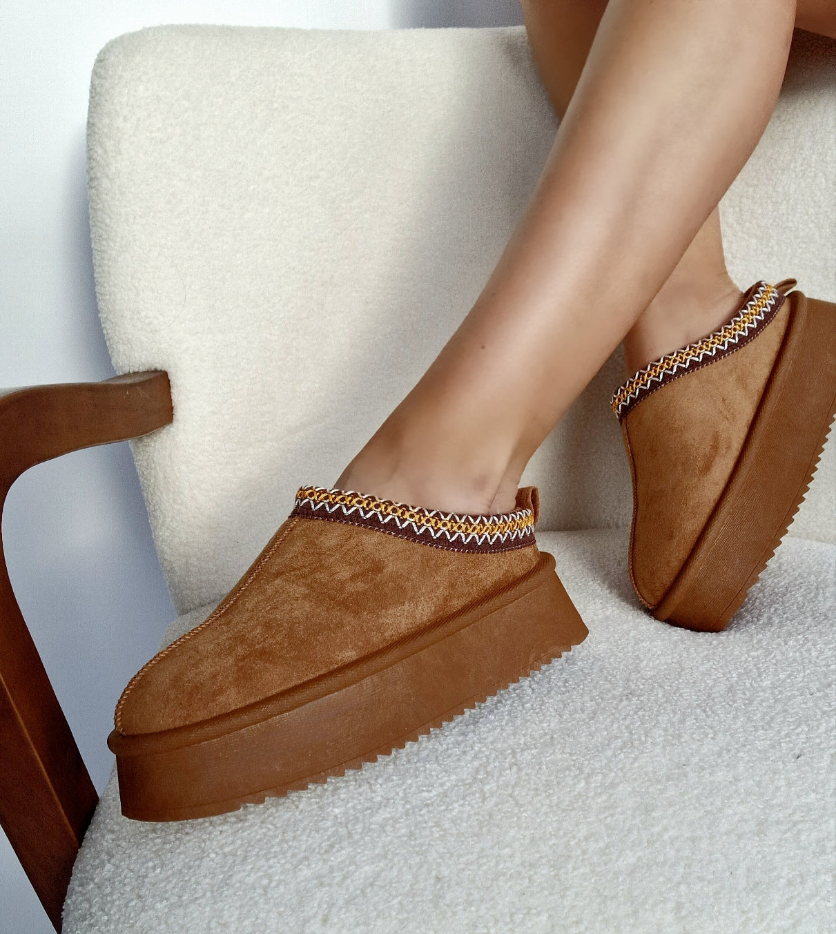 Dupe Camel Platform Aztec Mules