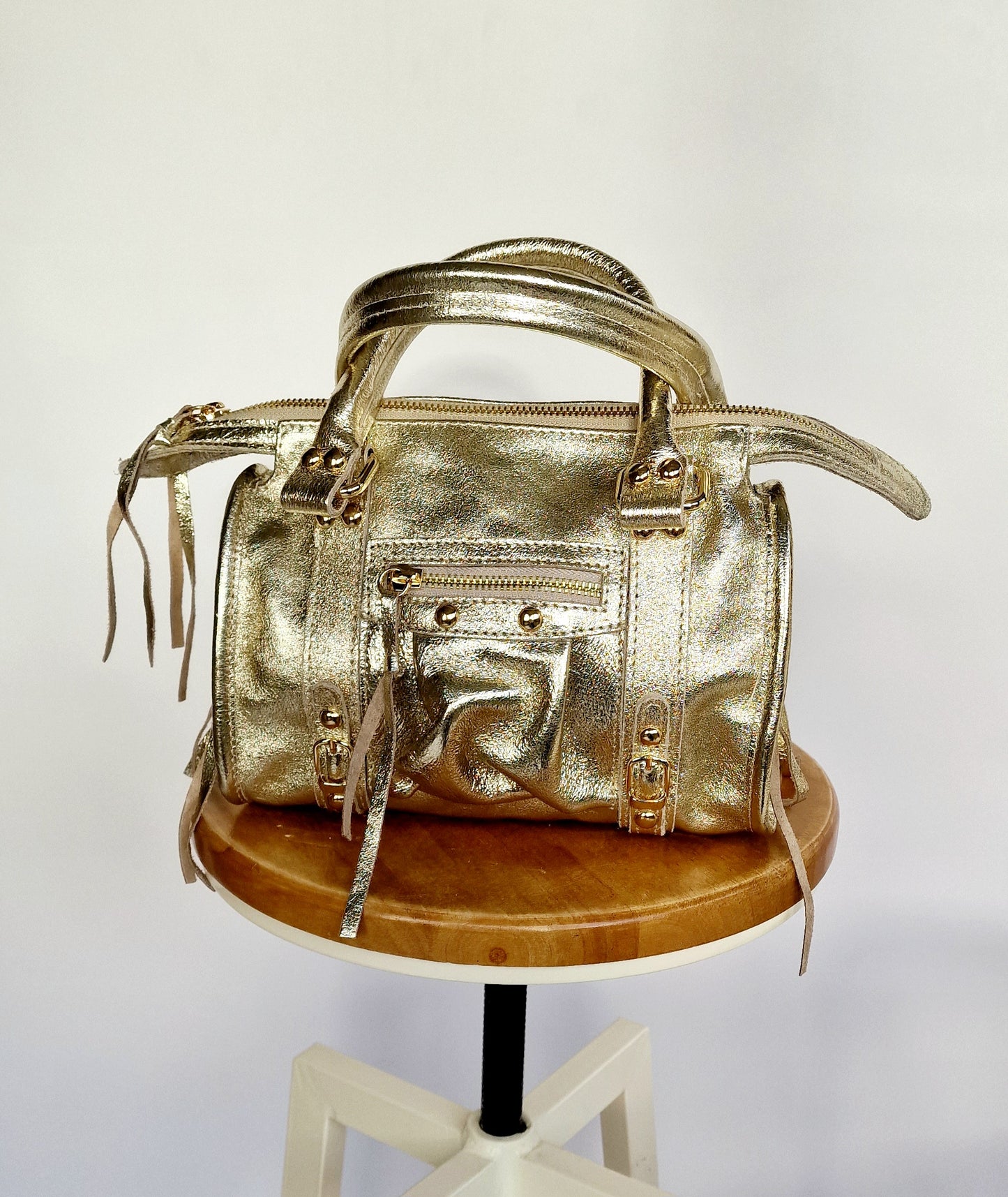 Balou bag small model 100% gold leather 