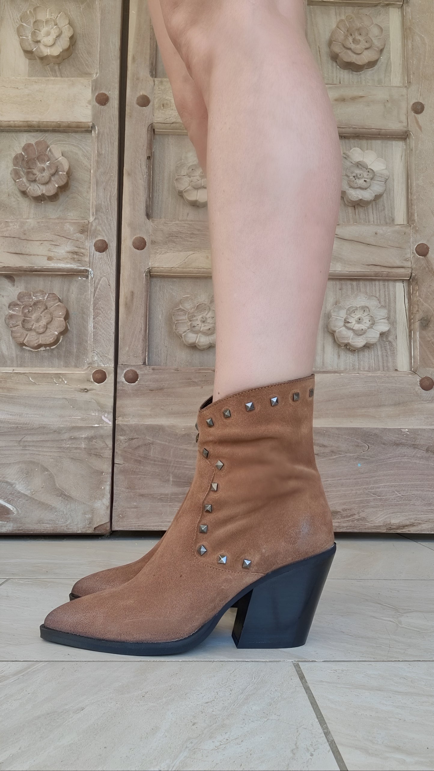 Semerdjian Camel Pointed Ankle Boots