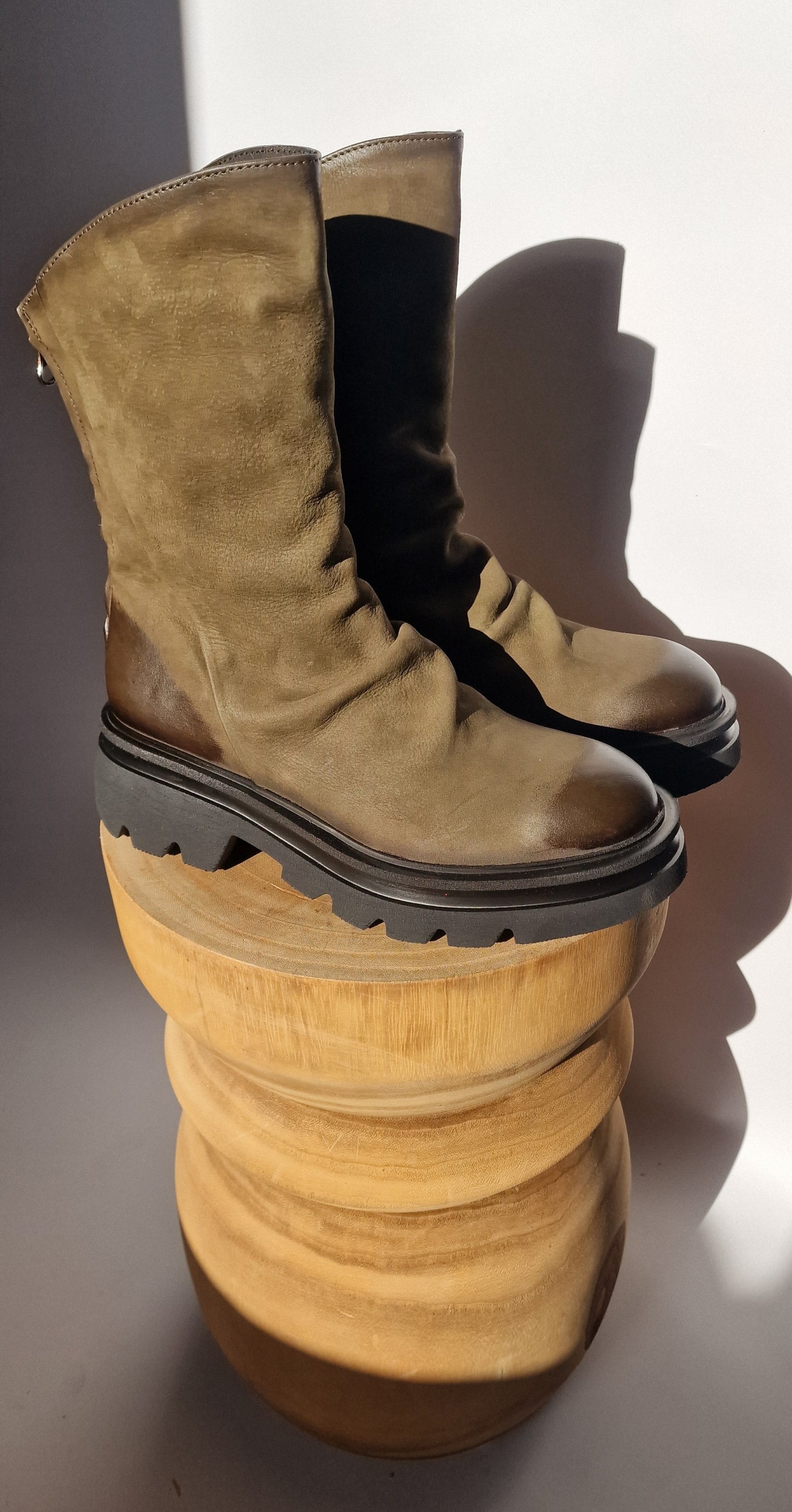 Semerdjian khaki green biker boots