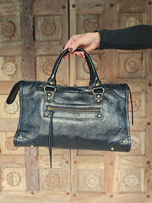 Balou iridescent leather large model Black