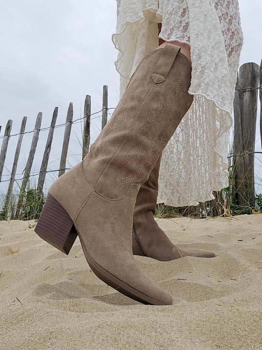 Bottes santiags brodées Taupe