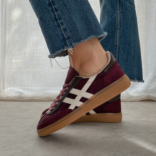 Baskets femme Corina bordeaux en suédine – Rétro
