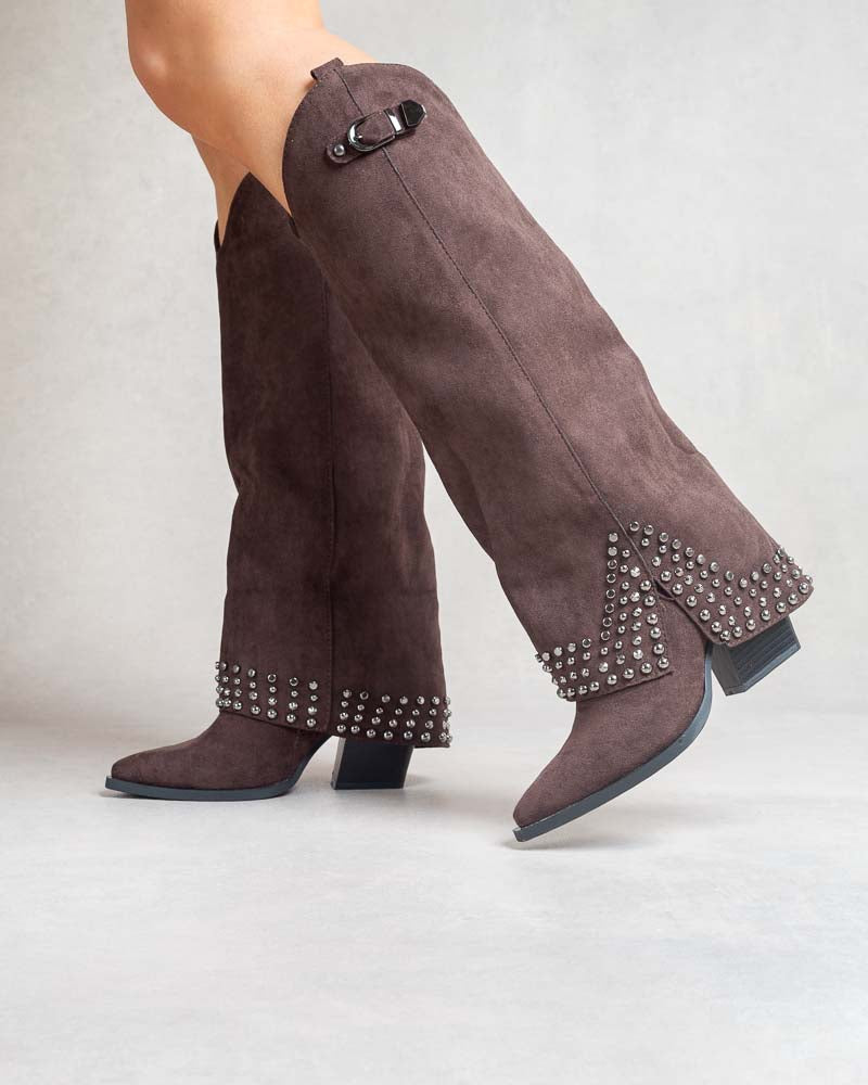 Bottes hautes western cloutées – suédine Chocolat