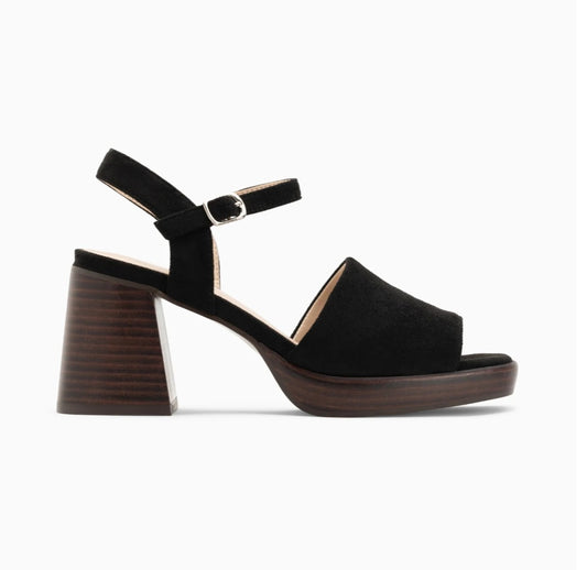 Tyrah black platform sandals with wooden heel