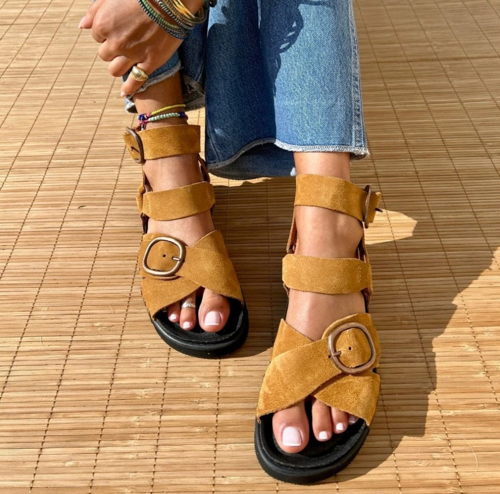 Chloé Pastelle Paris Camel