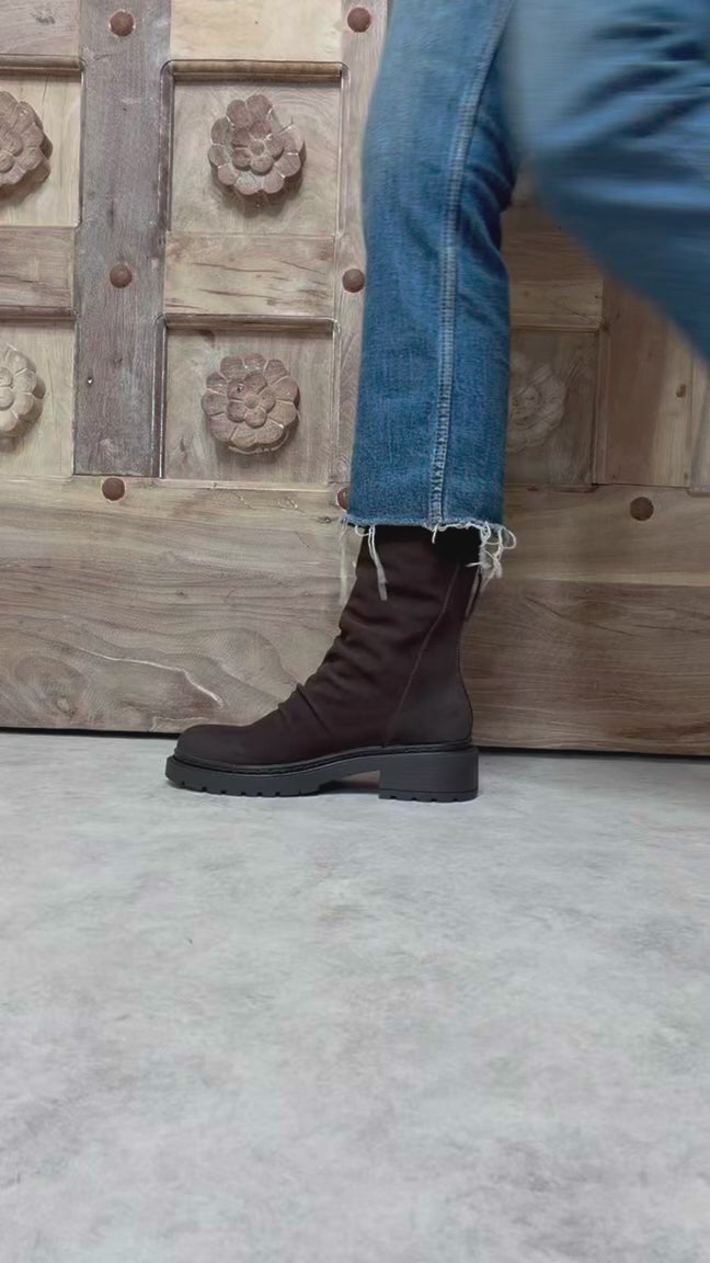 Bottines femme effet plissé Chocolat – Semelle crantée