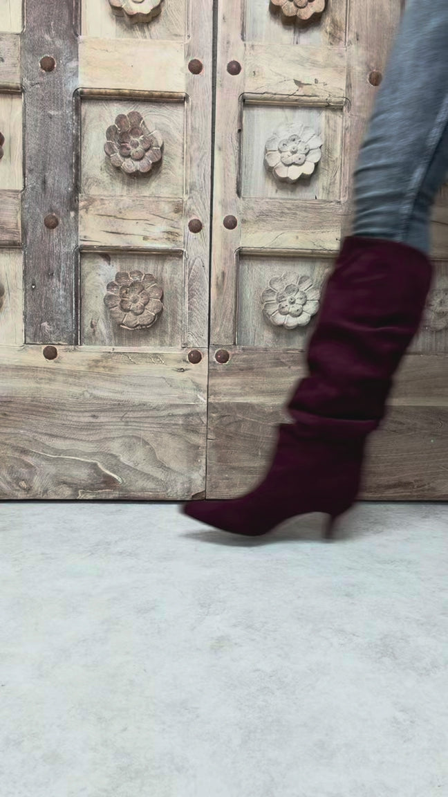 Bottes femme plissées en suédine à talon 5 cm – Bordeaux