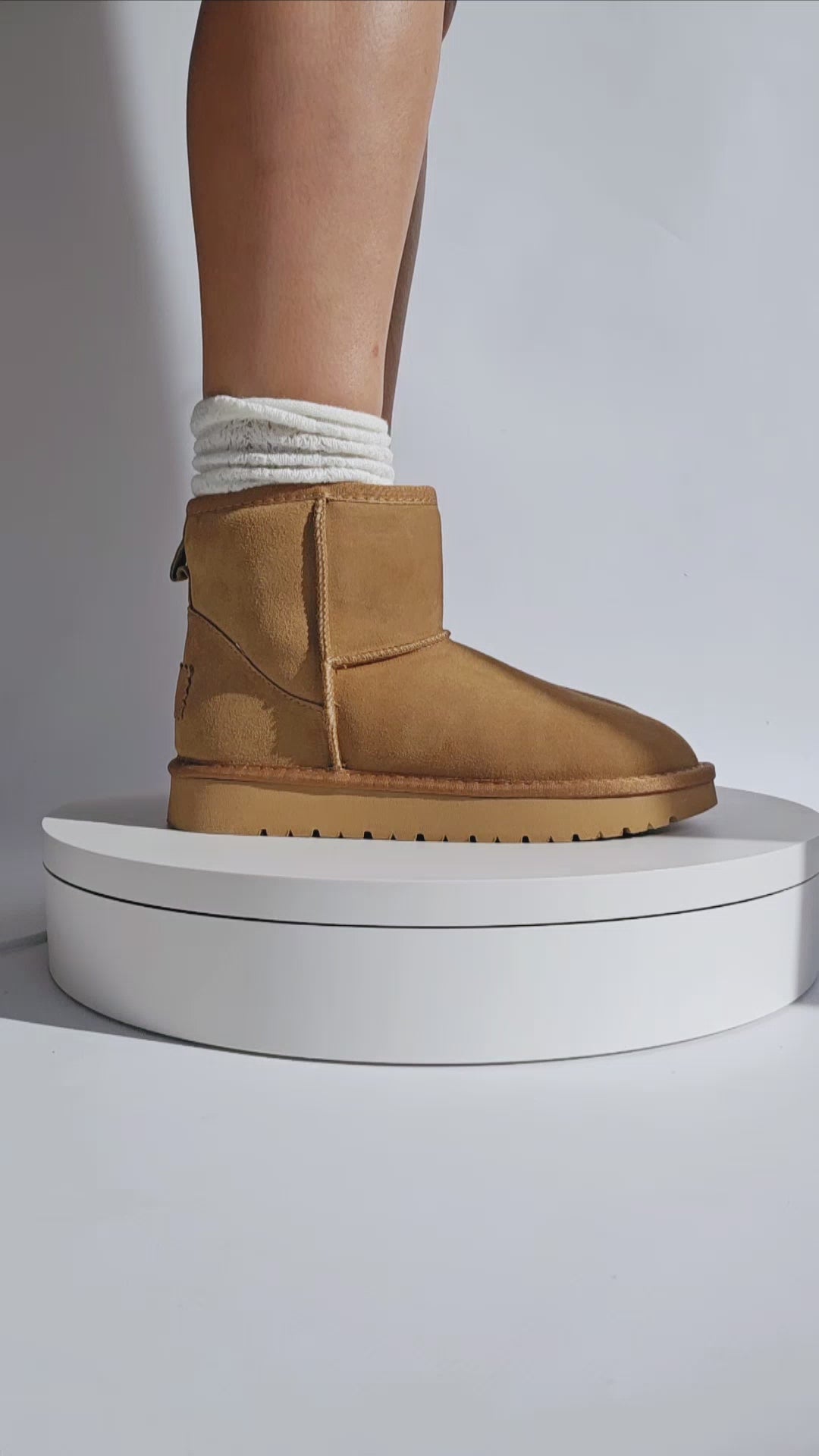 Boots fourrées CUIR femme courte camel