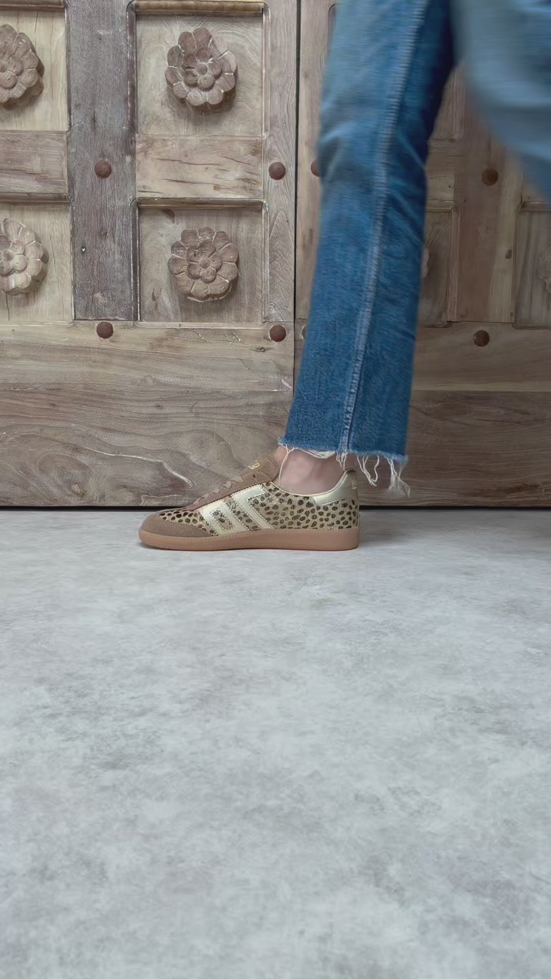 Baskets Back70 - cloud fur léopard / gold