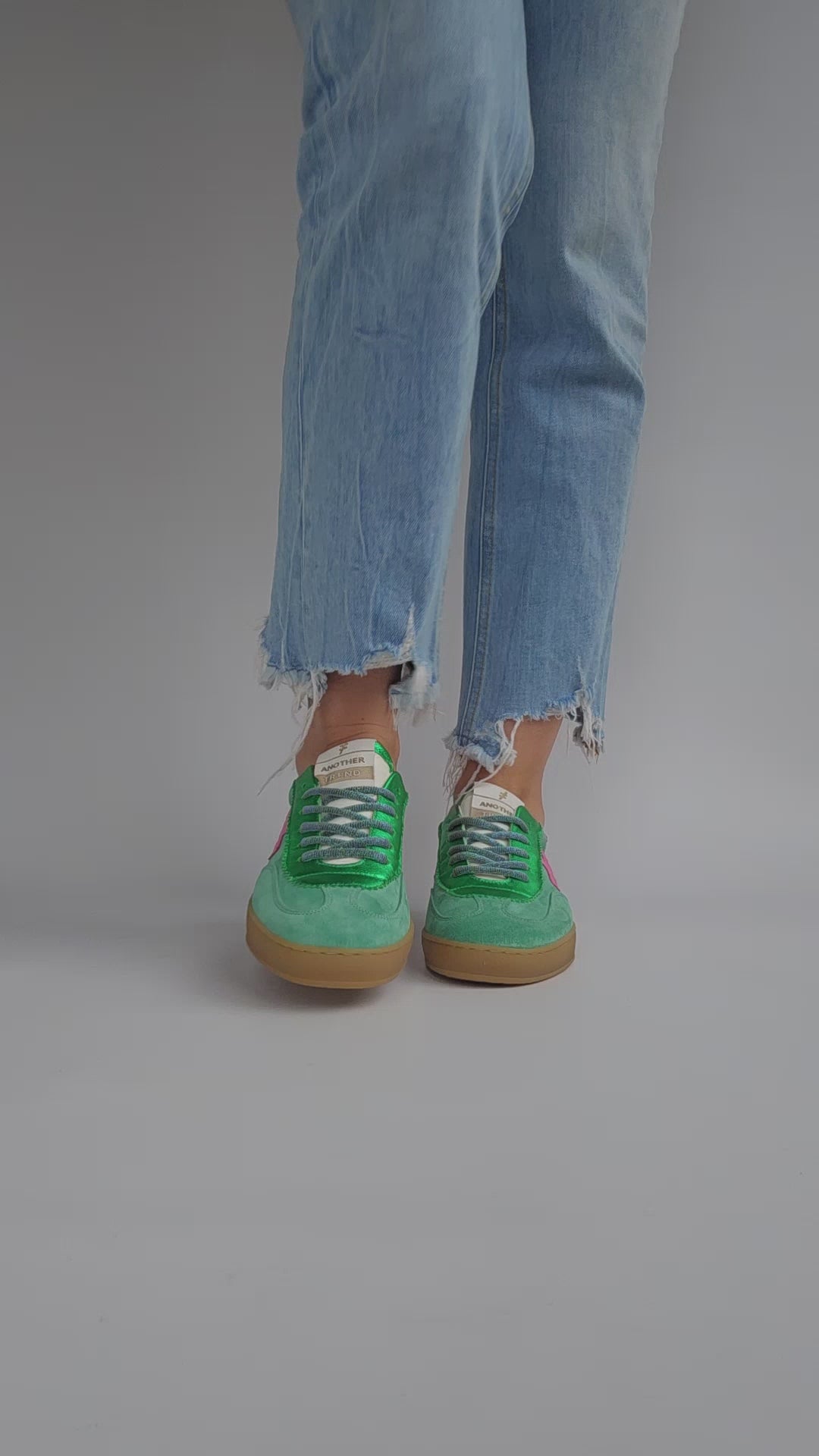 Baskets Another Trend – vert irisé & rose fluo