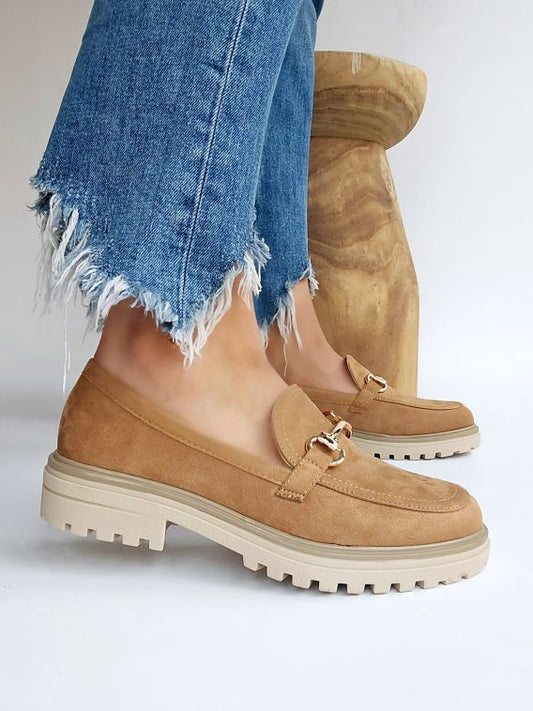 Mocassin suédine semelle épaisse boucle doré Camel