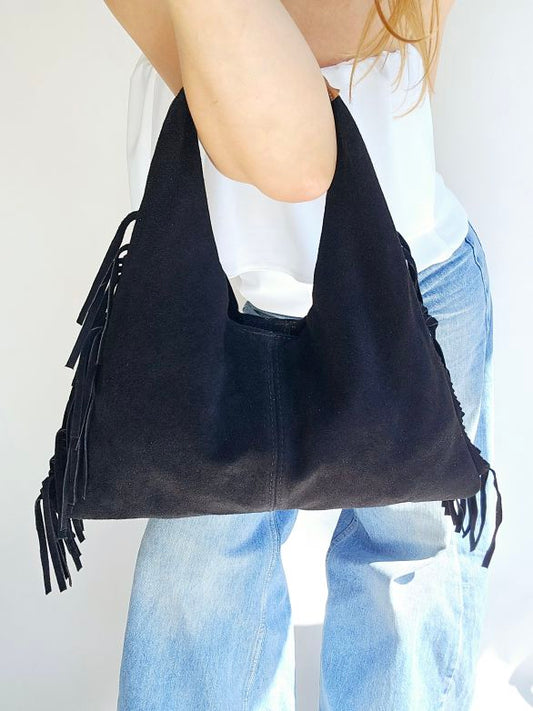 Sac Frange porté mains daim Noir