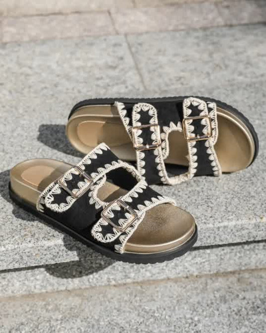 Mules brodées Noir