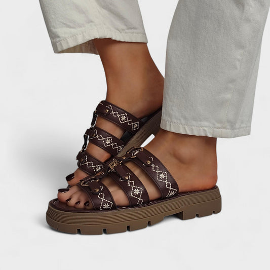 Mules à brides brodées soleil - Marron