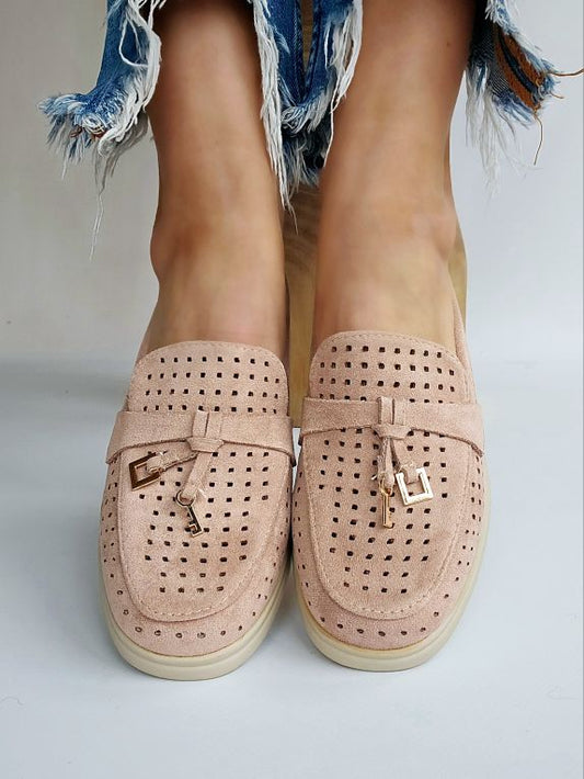 Mocassins ajourés ornements clé doré Rose pastel