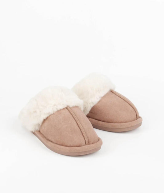 Taupe furry slippers