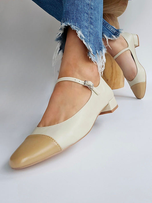 Ballerines babbies petit talon Corina Écru & Beige